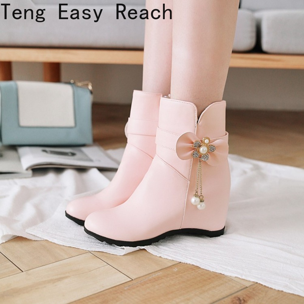 Botas de Inverno Femininas de  - Ethnic Fashion Brands avaliação e preço