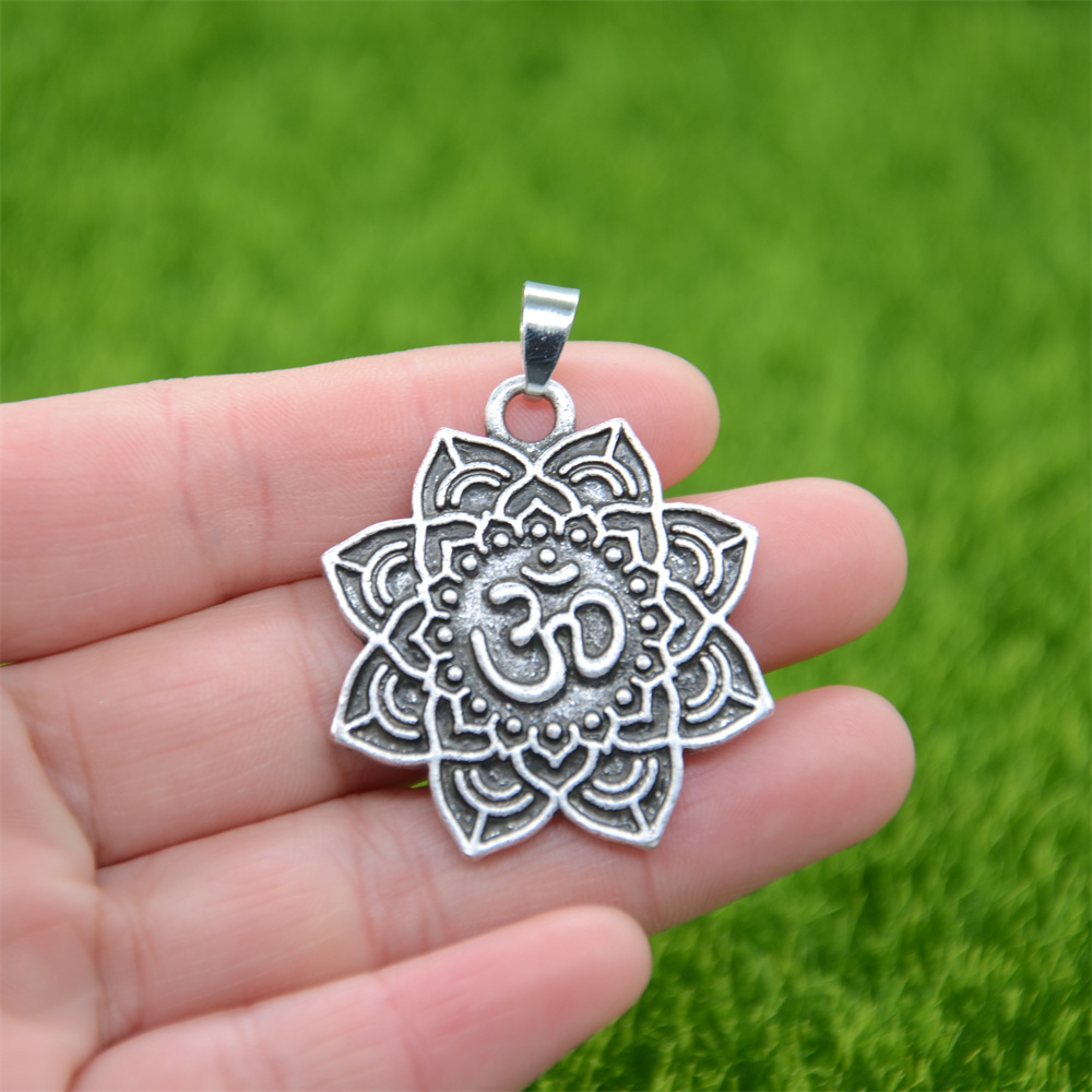 Om yoga flor de lótus pingente - Ethnic Indian Fashion avaliação e preço